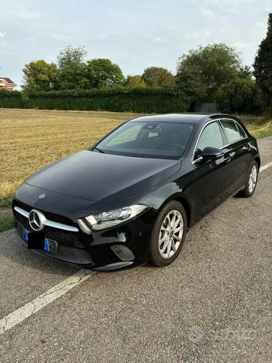 Mercedes-Benz A 200