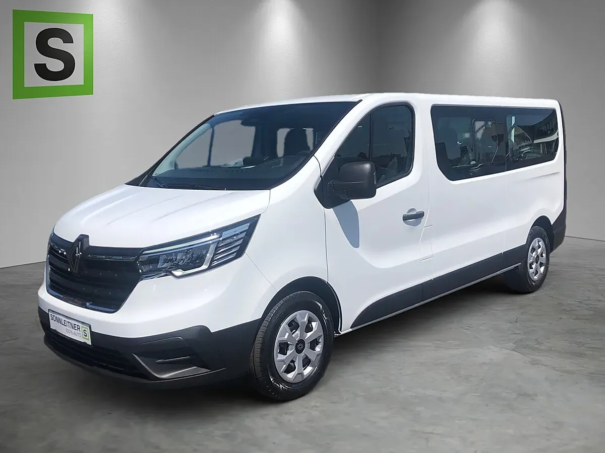 Renault Trafic photo 2