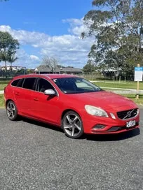 Volvo V60 2012 photo 2