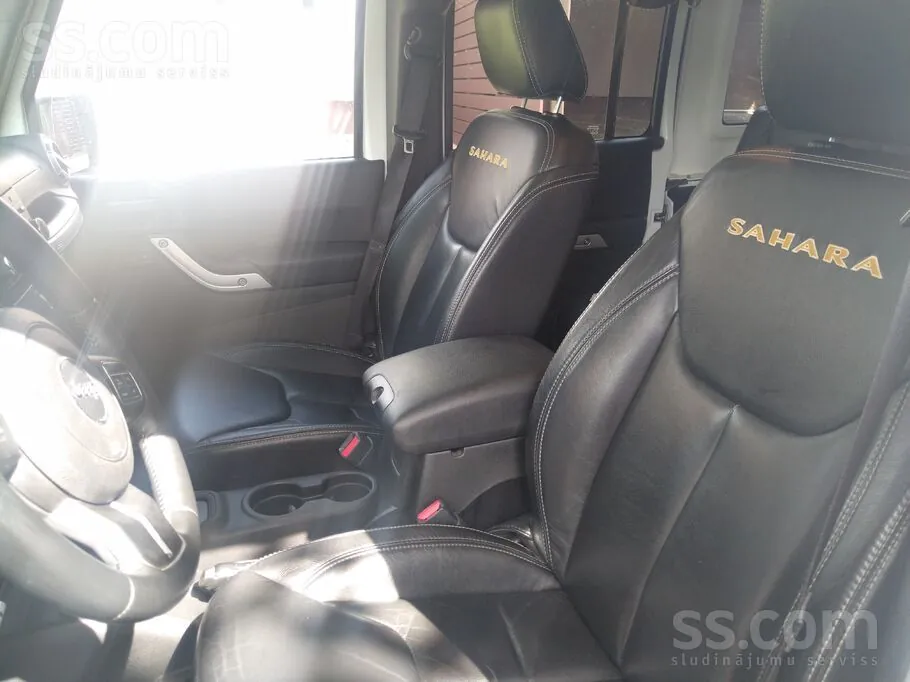 Jeep Wrangler 2013 photo 3