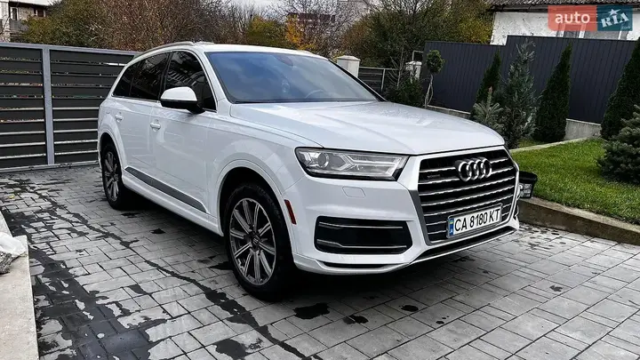 Audi Q7