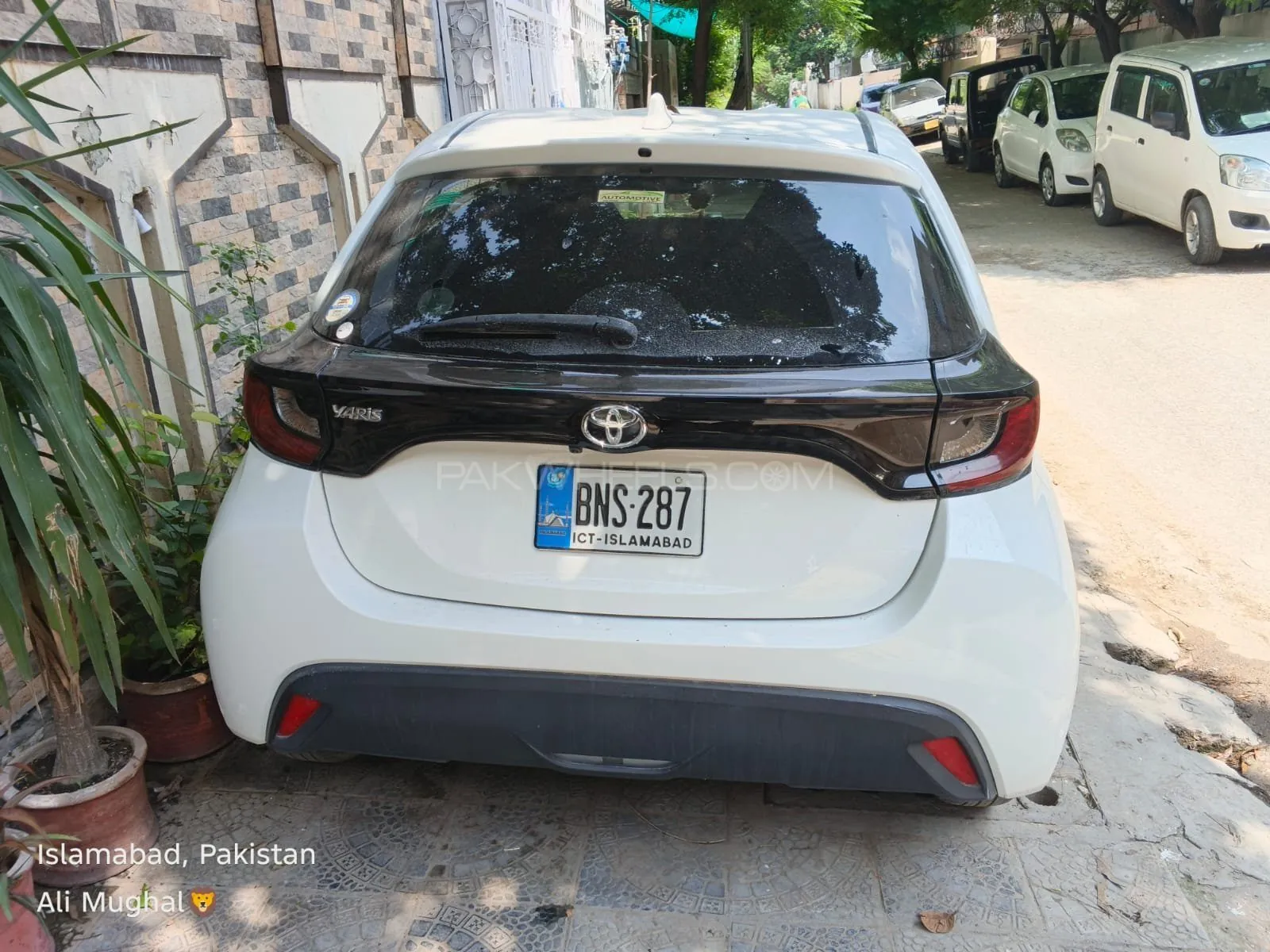 Toyota Yaris Hatchback