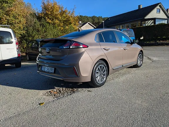 Hyundai Ioniq 2020 photo 4