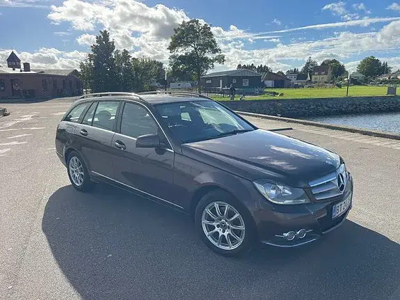 Mercedes-Benz C200