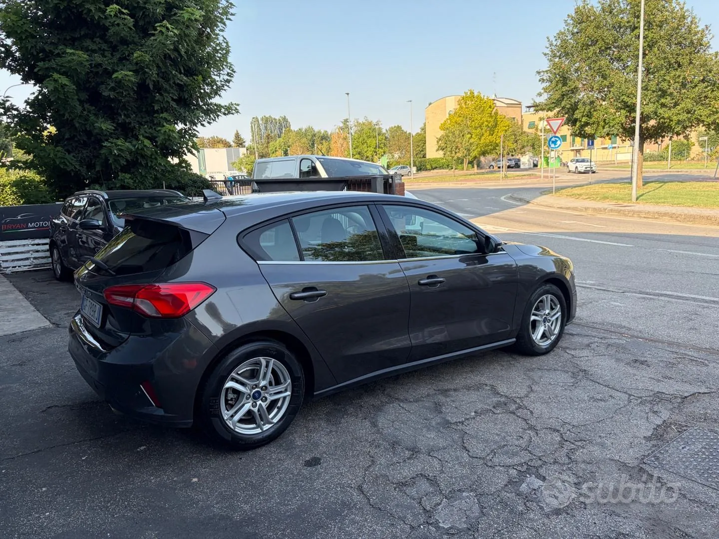 Ford Focus 2021 photo 2