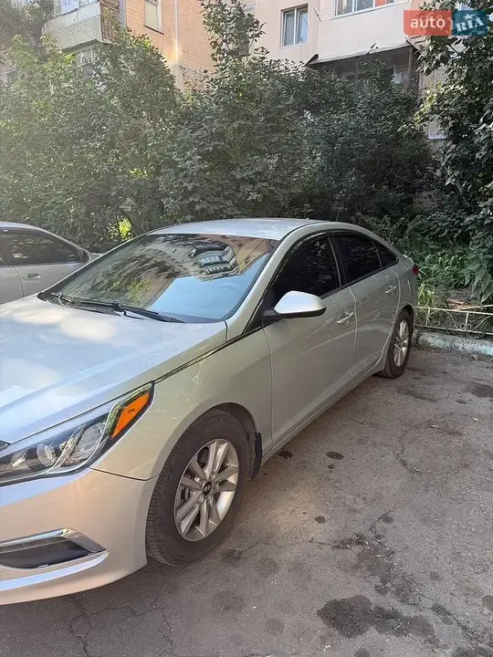 Hyundai Sonata 2014 photo 2