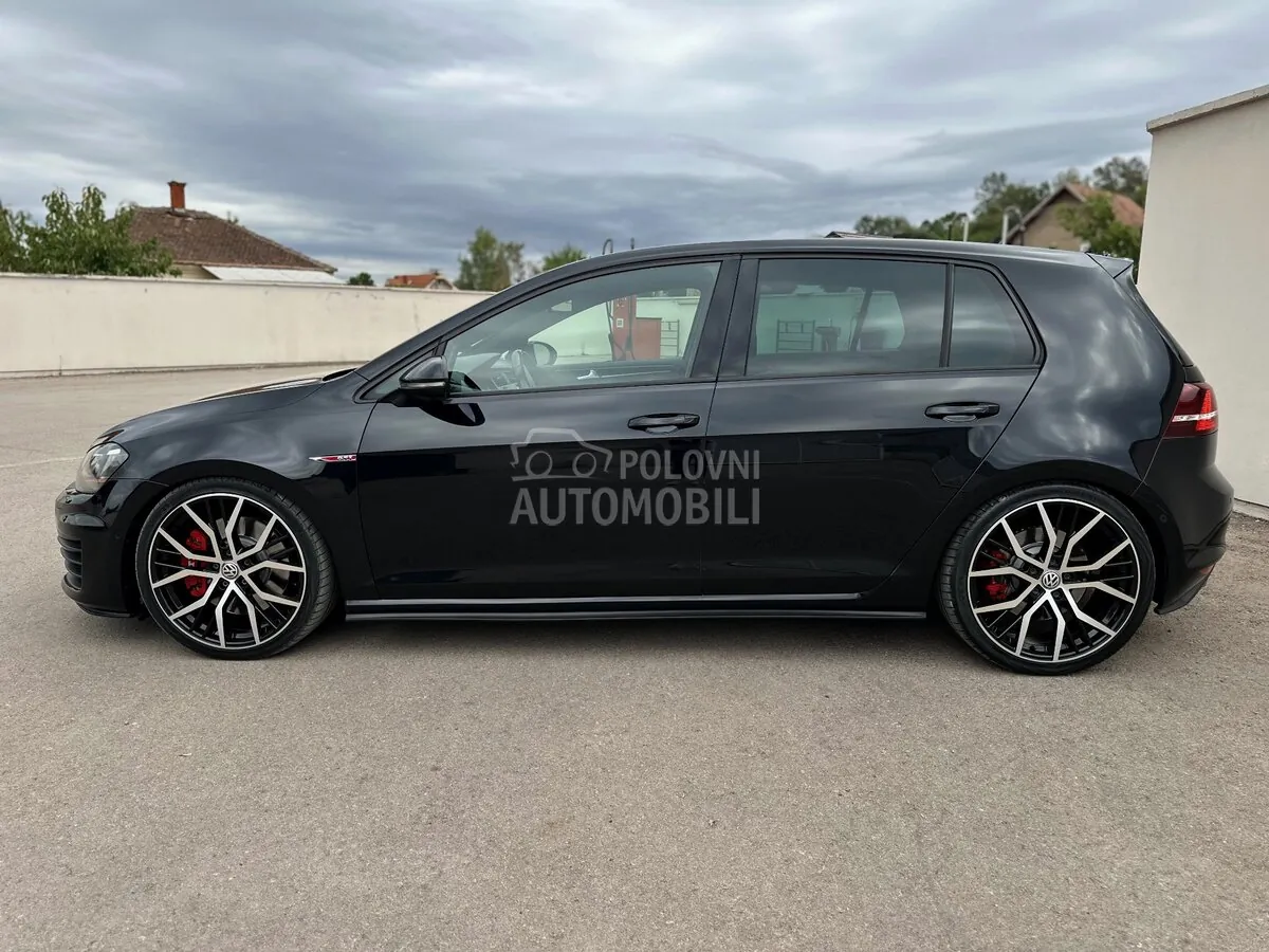 Volkswagen Golf 2014 photo 5
