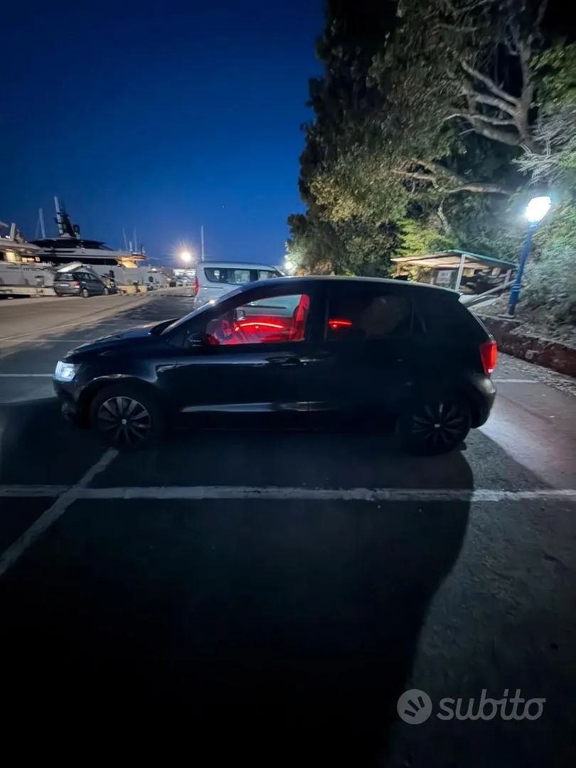 Volkswagen Polo 2012 photo 4