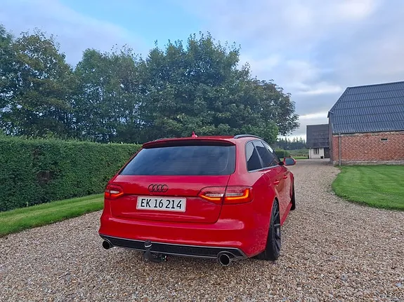 Audi A4 2014 photo 3