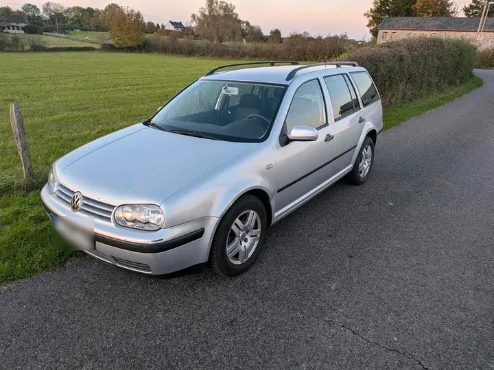 Volkswagen Golf 4