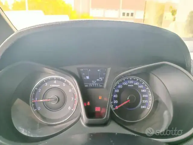 Hyundai Ix20 2012 photo 2
