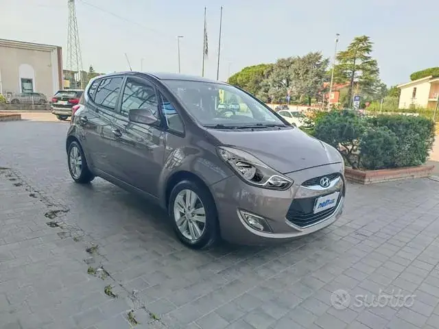 Hyundai Ix20 2012 photo 3
