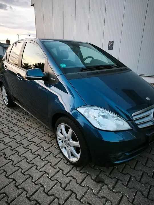 Mercedes-Benz A160