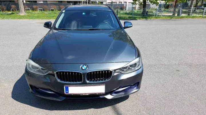 BMW 318D 2014 photo 2