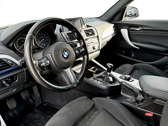 BMW 118I 2016 photo 4
