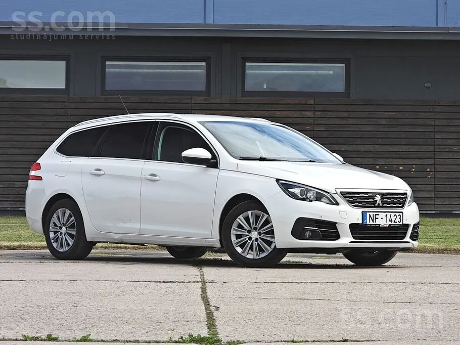 Peugeot 308 2018 photo 3