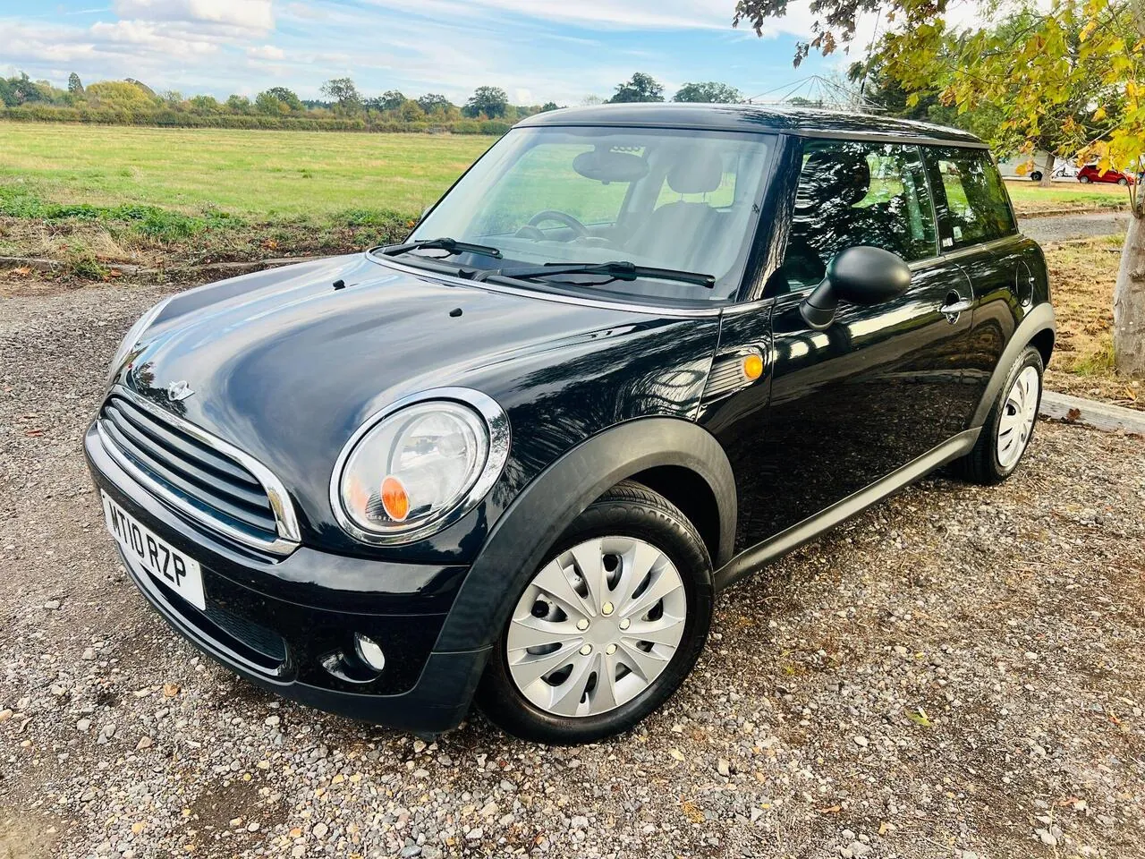 Mini Hatch 2010 photo 5