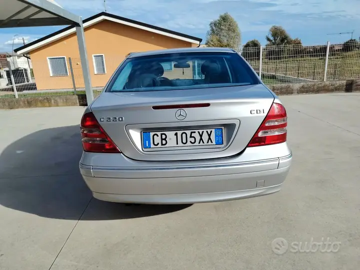 Mercedes-Benz C 220 Cdi 2022 photo 5