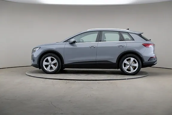 Audi Q4 E-Tron 2023 photo 4