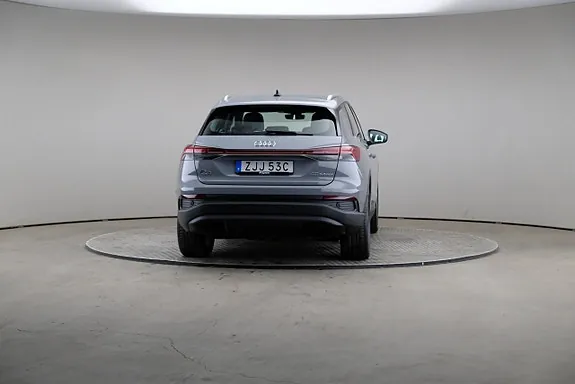 Audi Q4 E-Tron 2023 photo 5
