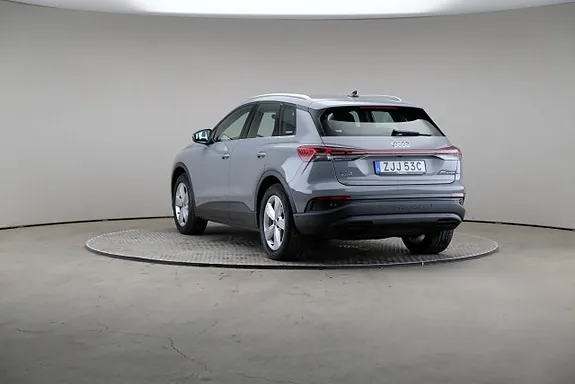 Audi Q4 E-Tron 2023 photo 2