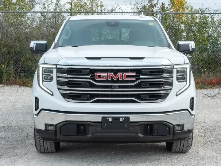 GMC Sierra 1500 2026 photo 3