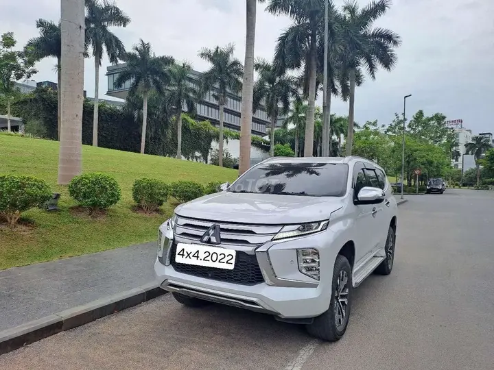 Mitsubishi Pajero Sport 2022 photo 2