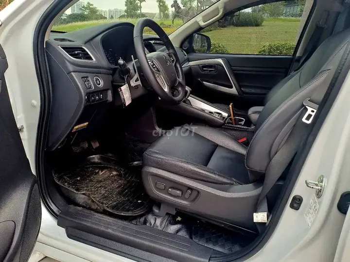Mitsubishi Pajero Sport 2022 photo 4