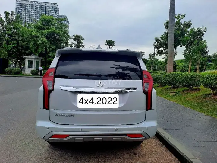 Mitsubishi Pajero Sport 2022 photo 3