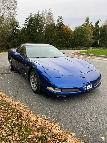 Chevrolet Corvette 2002 photo 4