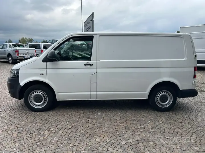 Volkswagen Transporter 2015 photo 3