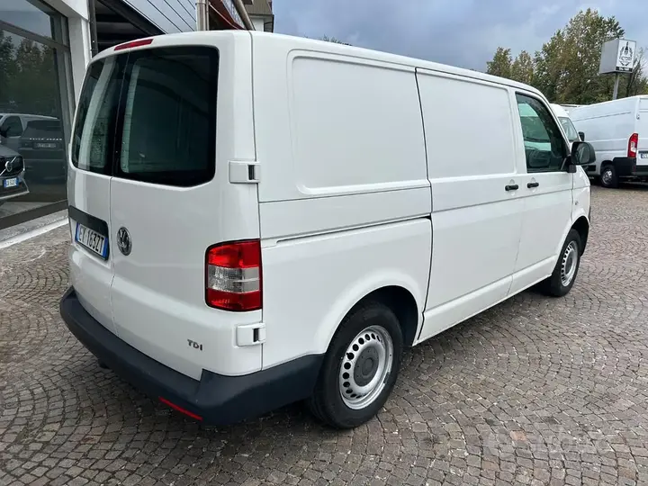 Volkswagen Transporter 2015 photo 5