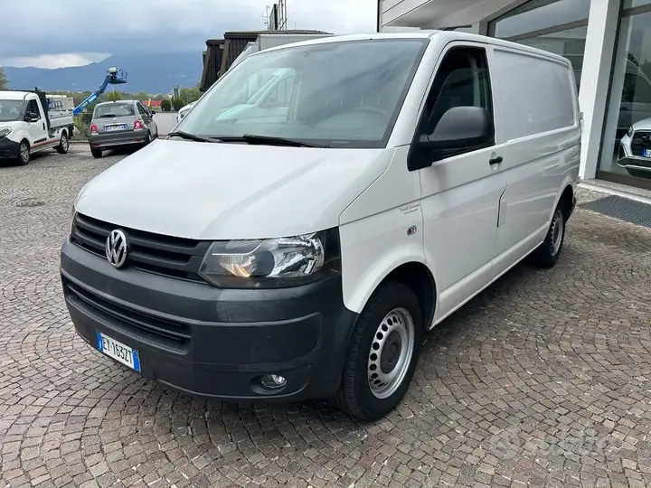 Volkswagen Transporter 2015 photo 2
