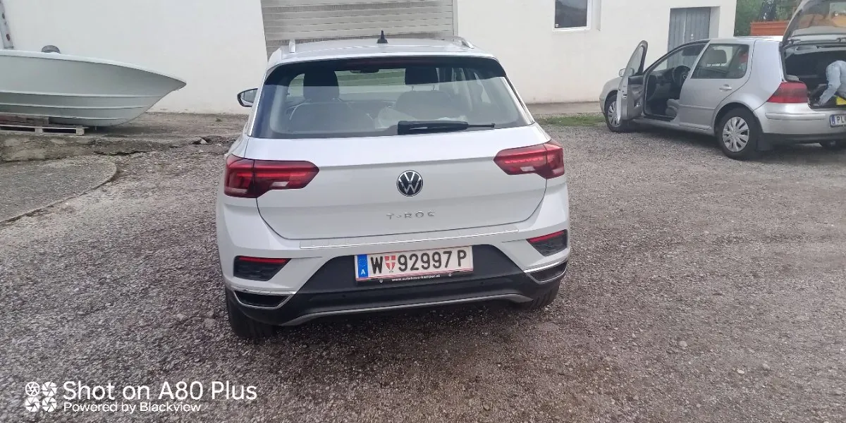Volkswagen T-Roc 2021 photo 3
