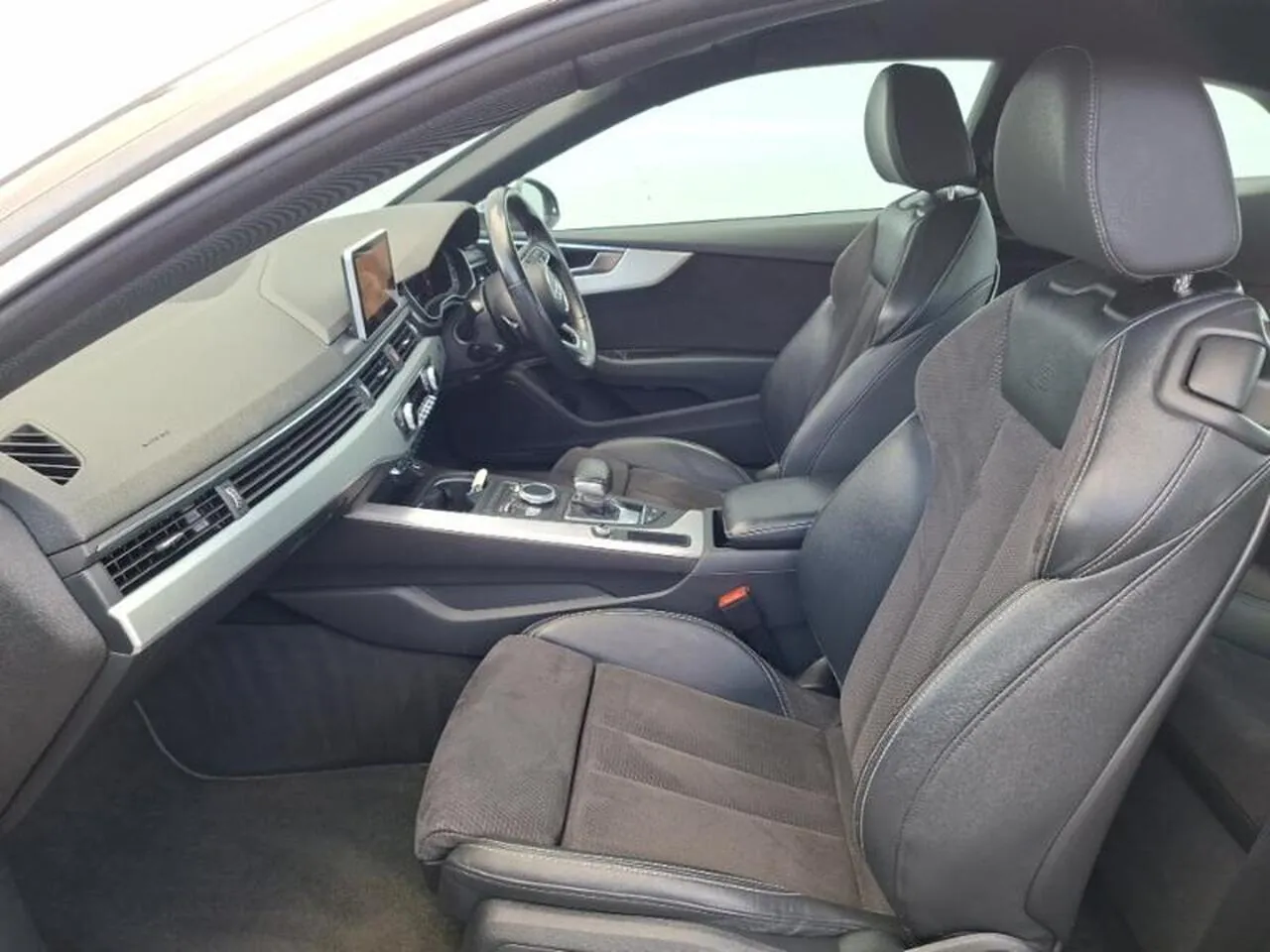 Audi A5 2018 photo 5