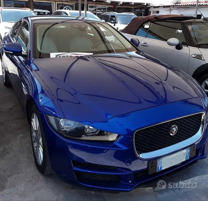 Jaguar Xe 2017 photo 3