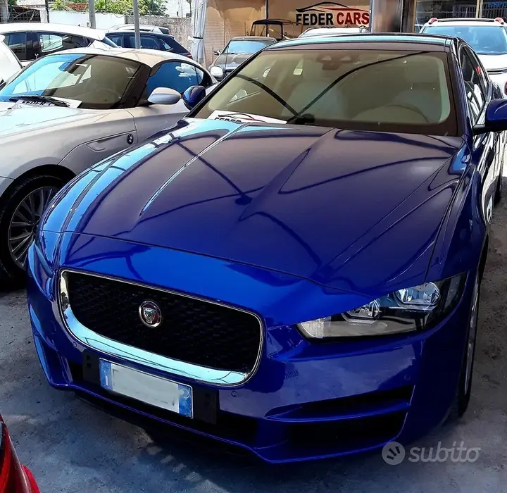 Jaguar Xe