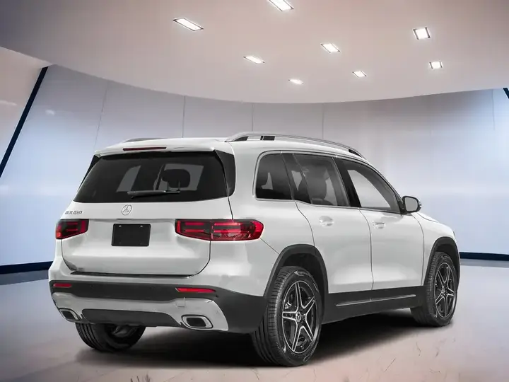 Mercedes-Benz Glb 2026 photo 2