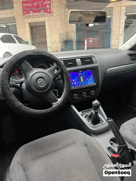 Volkswagen Jetta 2012 photo 4