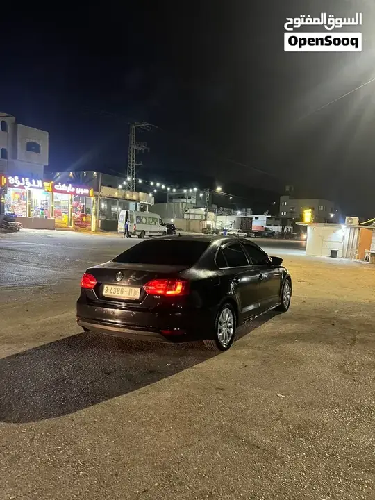 Volkswagen Jetta 2012 photo 2
