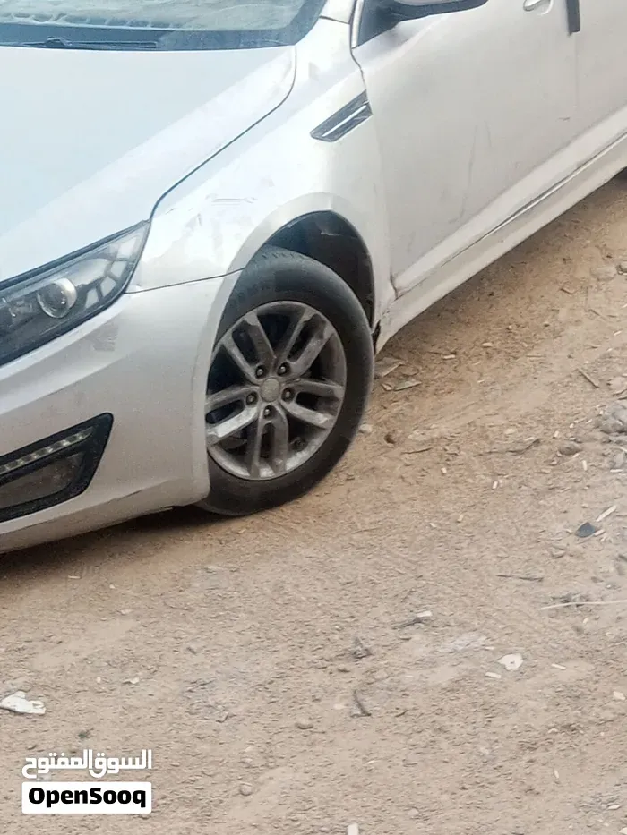 Kia K5 2013 photo 4