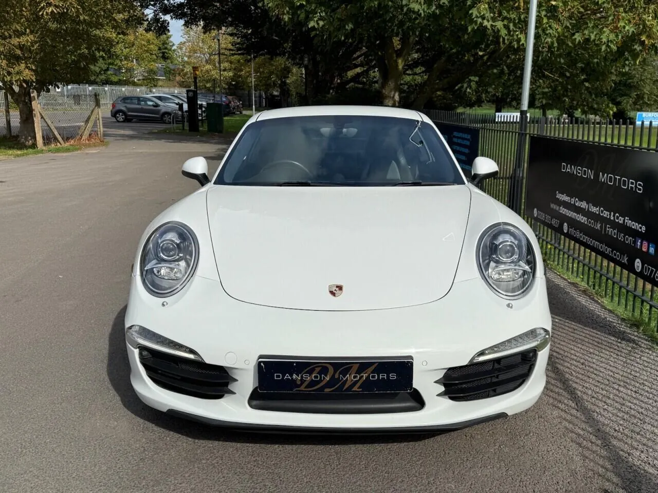 Porsche 911 2012 photo 2