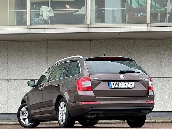 Skoda Octavia 2017 photo 2