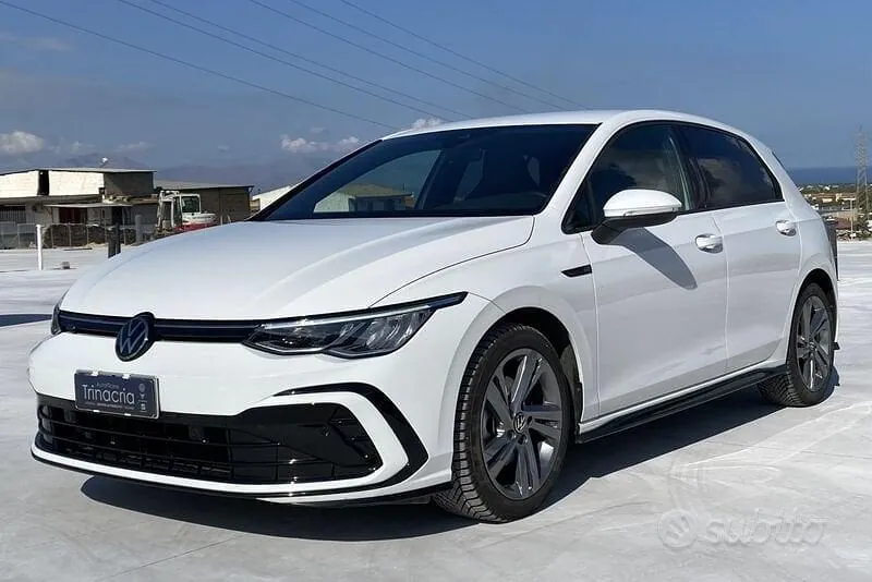 Volkswagen Golf 8