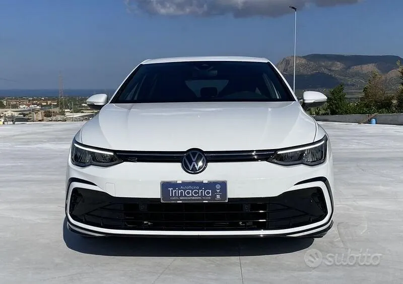 Volkswagen Golf 8 2023 photo 2