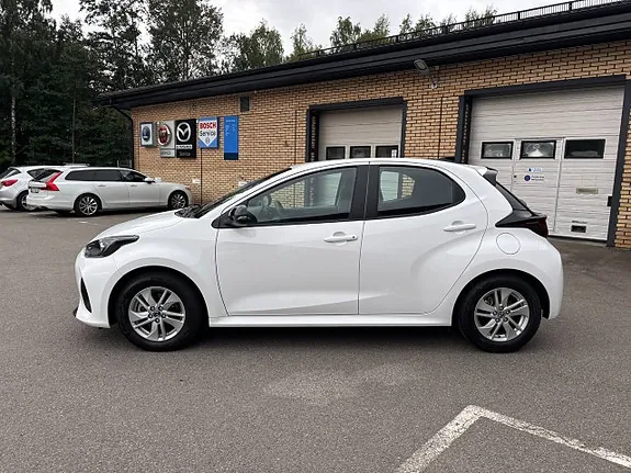 Mazda 2 2025 photo 2
