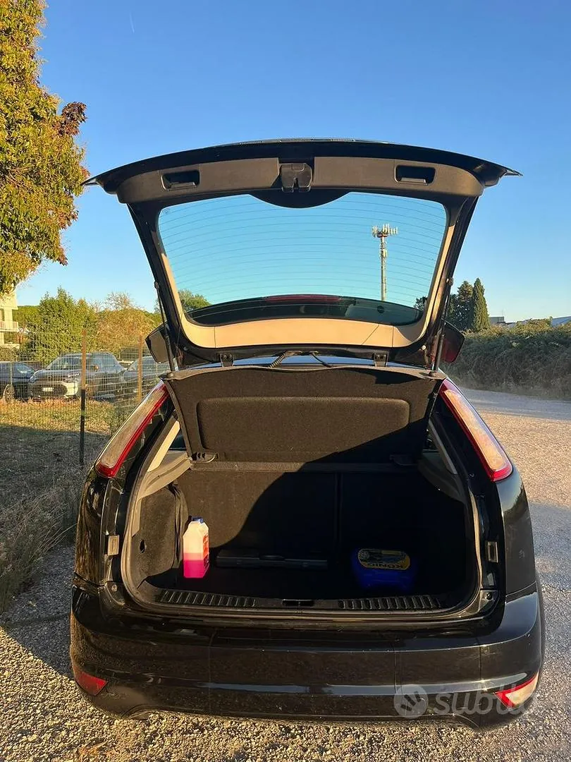 Ford Focus 2009 photo 5