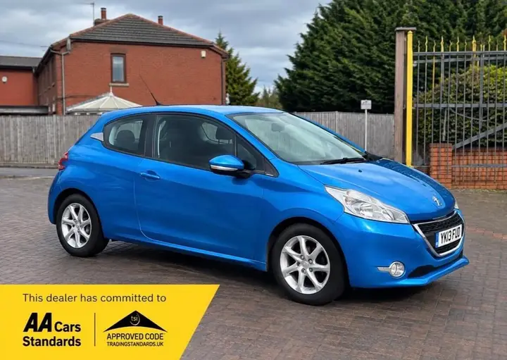 Peugeot 208