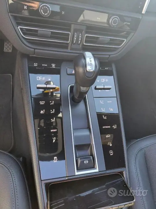 Porsche Macan 2021 photo 4
