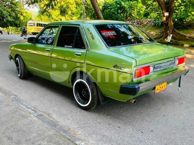 Nissan Sunny 1985 photo 2
